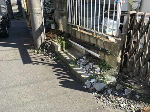 西東京市で土や石 コンクリートブロックなどの撤去処分 快適空間